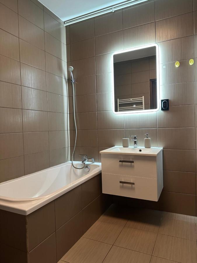 Sdh 3 Radzymin Comfortable Apartment Near Warsaw Экстерьер фото